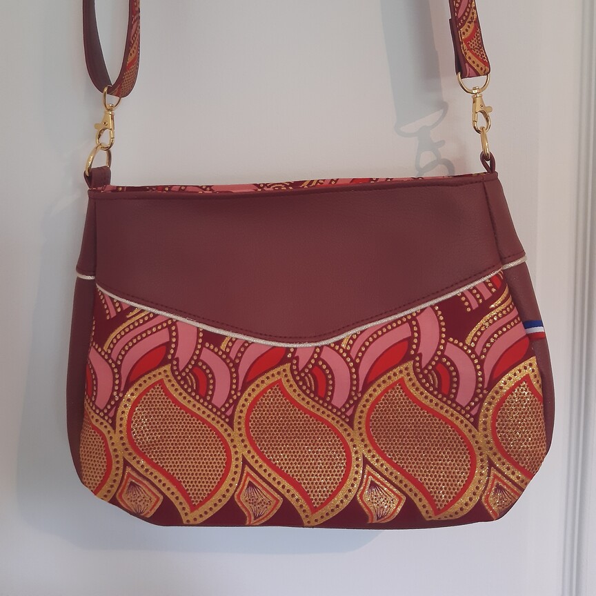 sac Helena wax rose